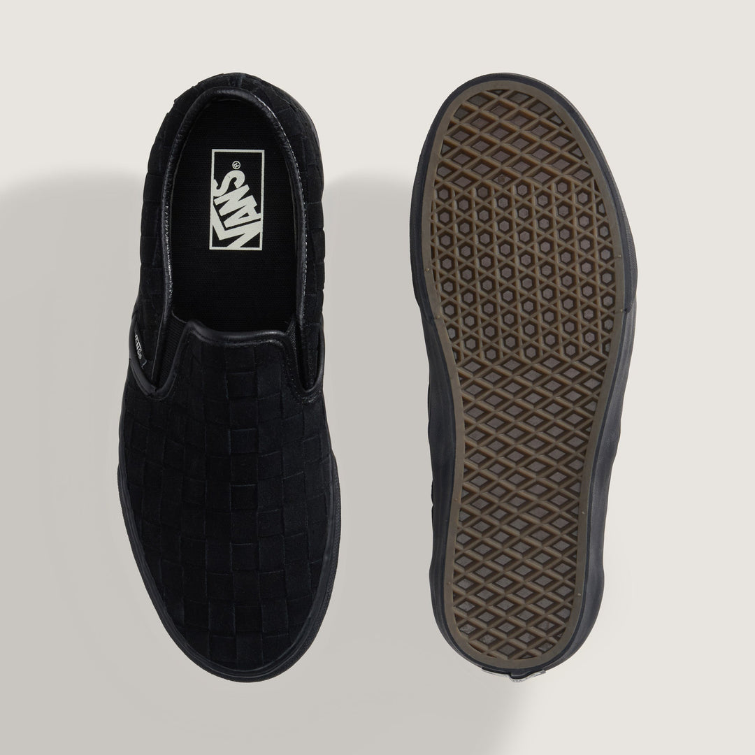 CLASSIC SLIP-ON