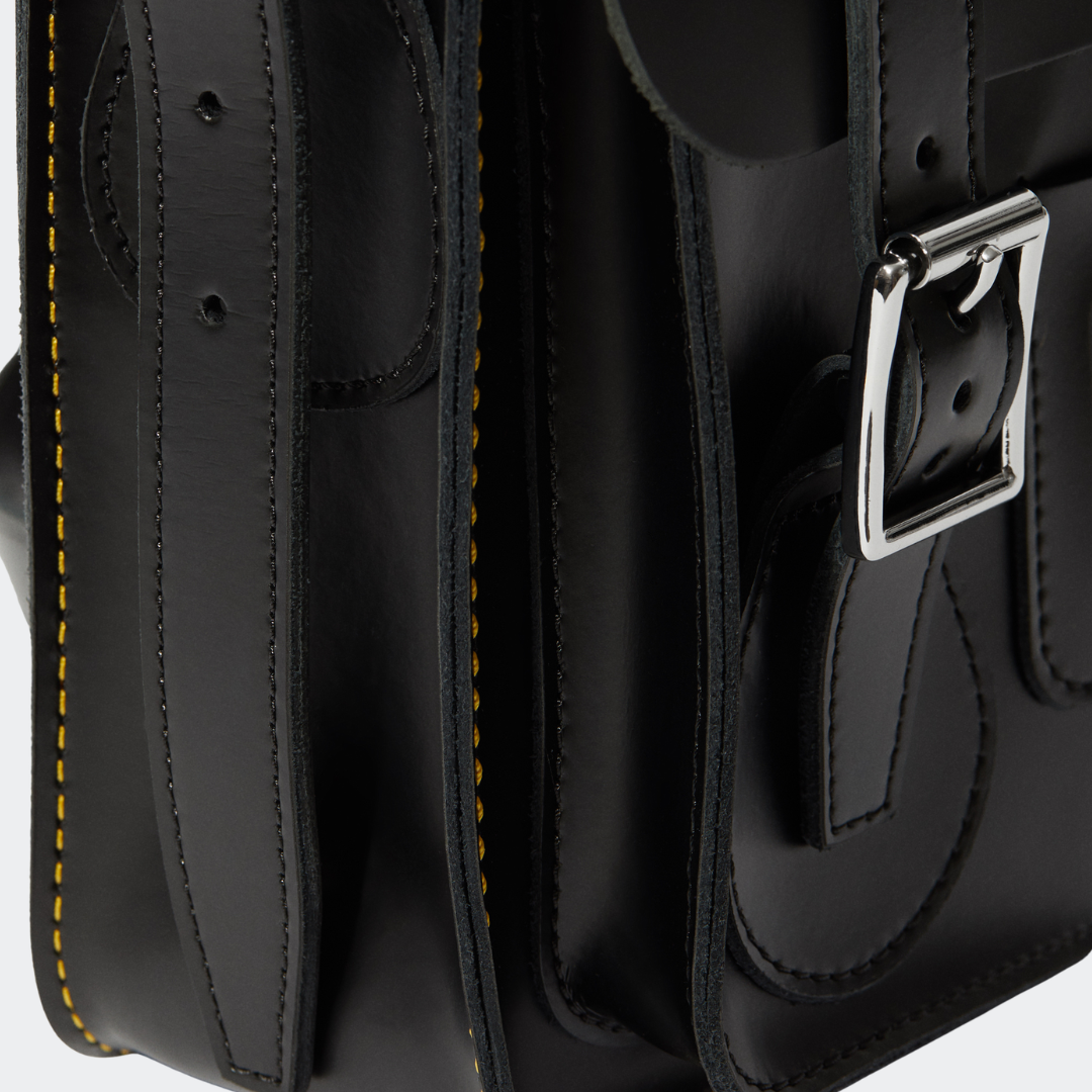 ד״ר מרטינס תיק סאצ'ל | Dr. Martens Satchel