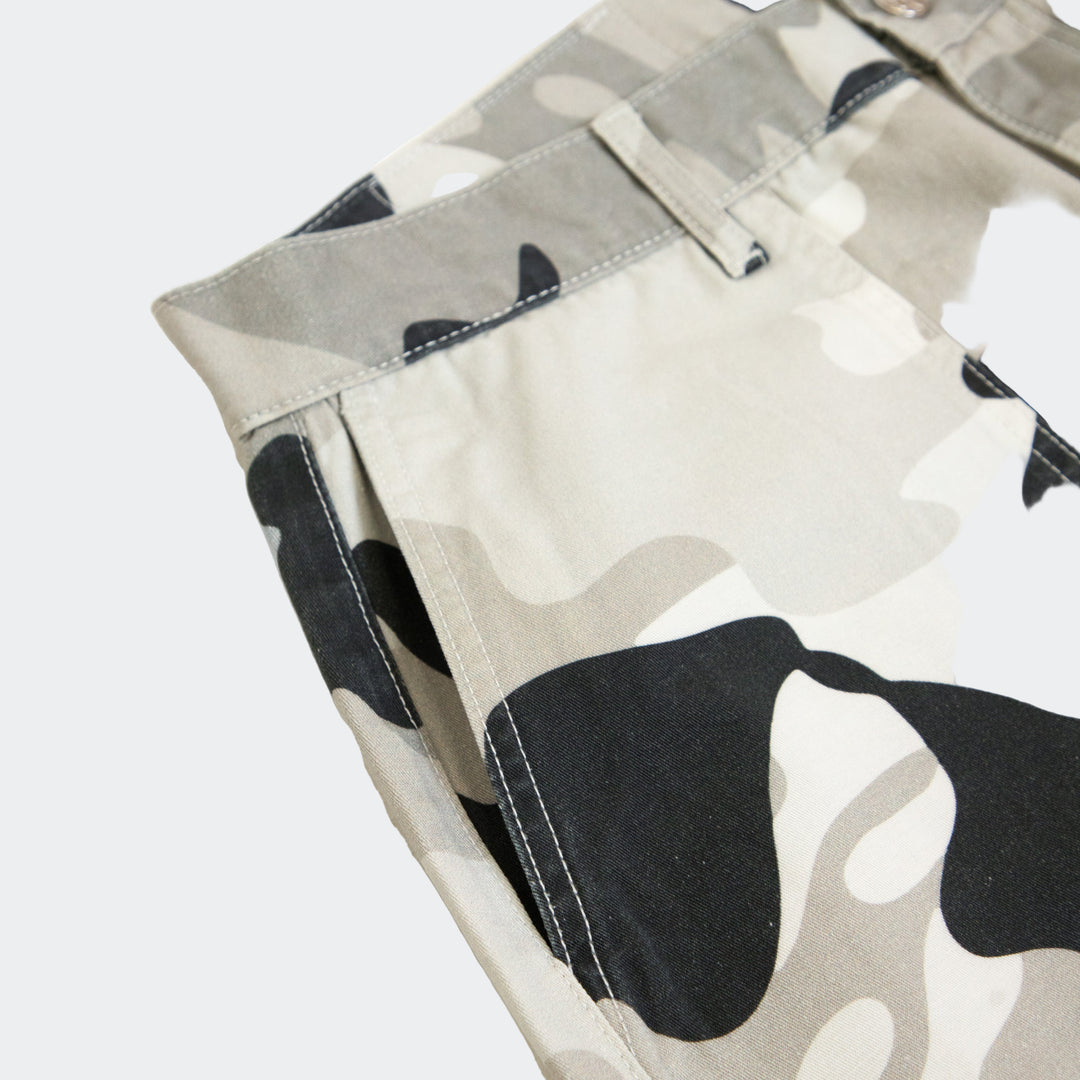 CAMO PANTS