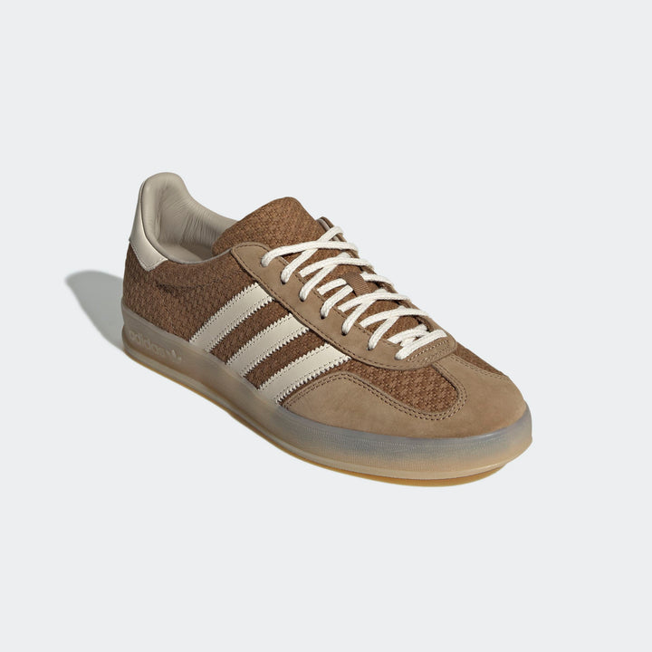 GAZELLE INDOOR